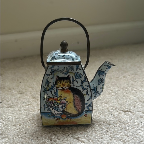 Empress Arts 1997 Miniature Teapot – Cat & Fruit Bowl Design – Cloisonné Style - Picture 1 of 9